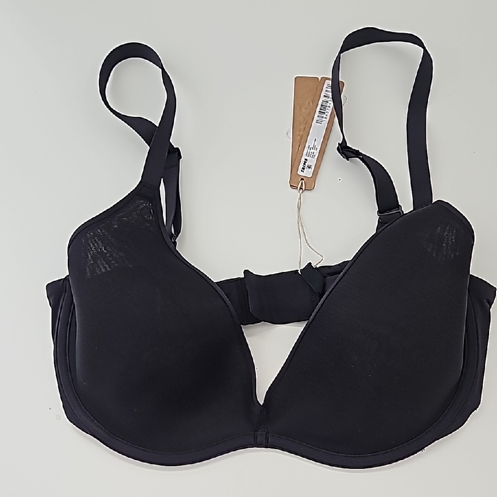 SKIMS Weightless Scoop Bra